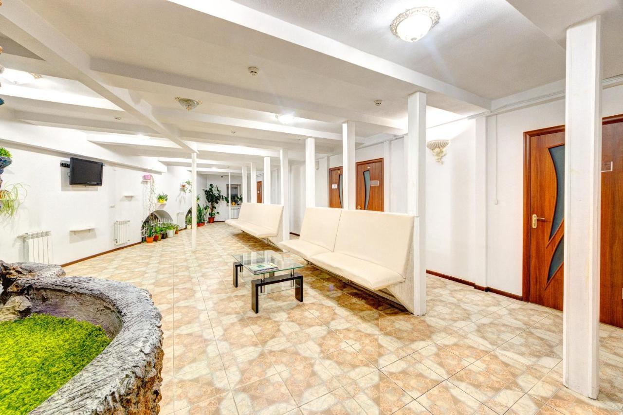 كييف Hotel Zvezda المظهر الخارجي الصورة