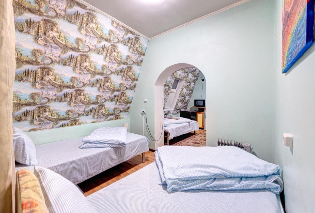 كييف Hotel Zvezda المظهر الخارجي الصورة
